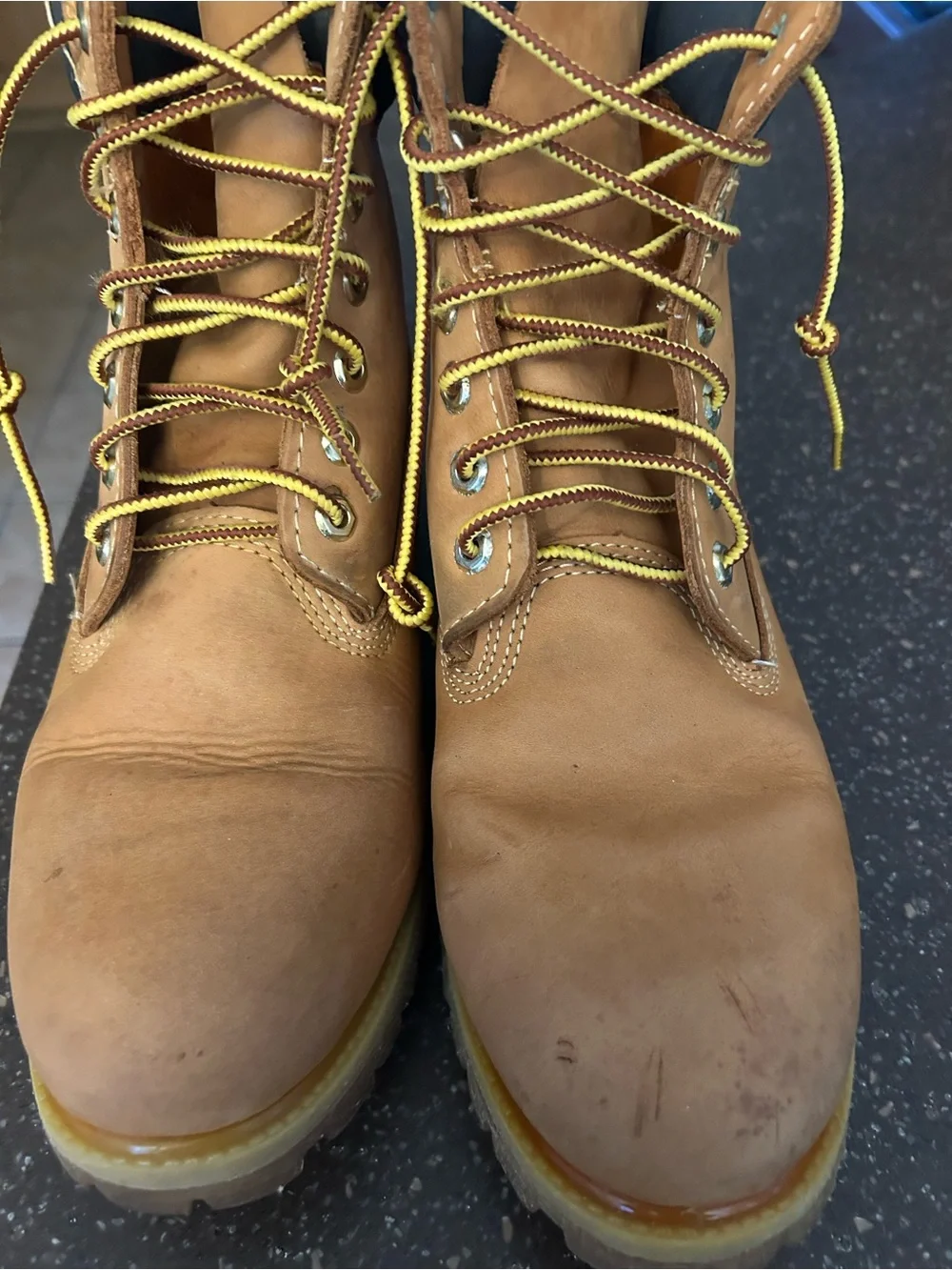 Timberland Wheat Brown Lace-Up Work Boots with Yellow Laces